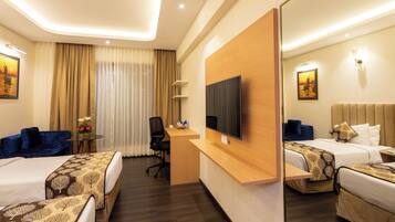 Superior Twin Room | Premium bedding, pillowtop beds, minibar, in-room safe