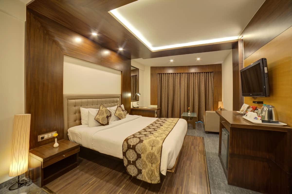 Ropa de cama de alta calidad, camas con pillow-top y minibar