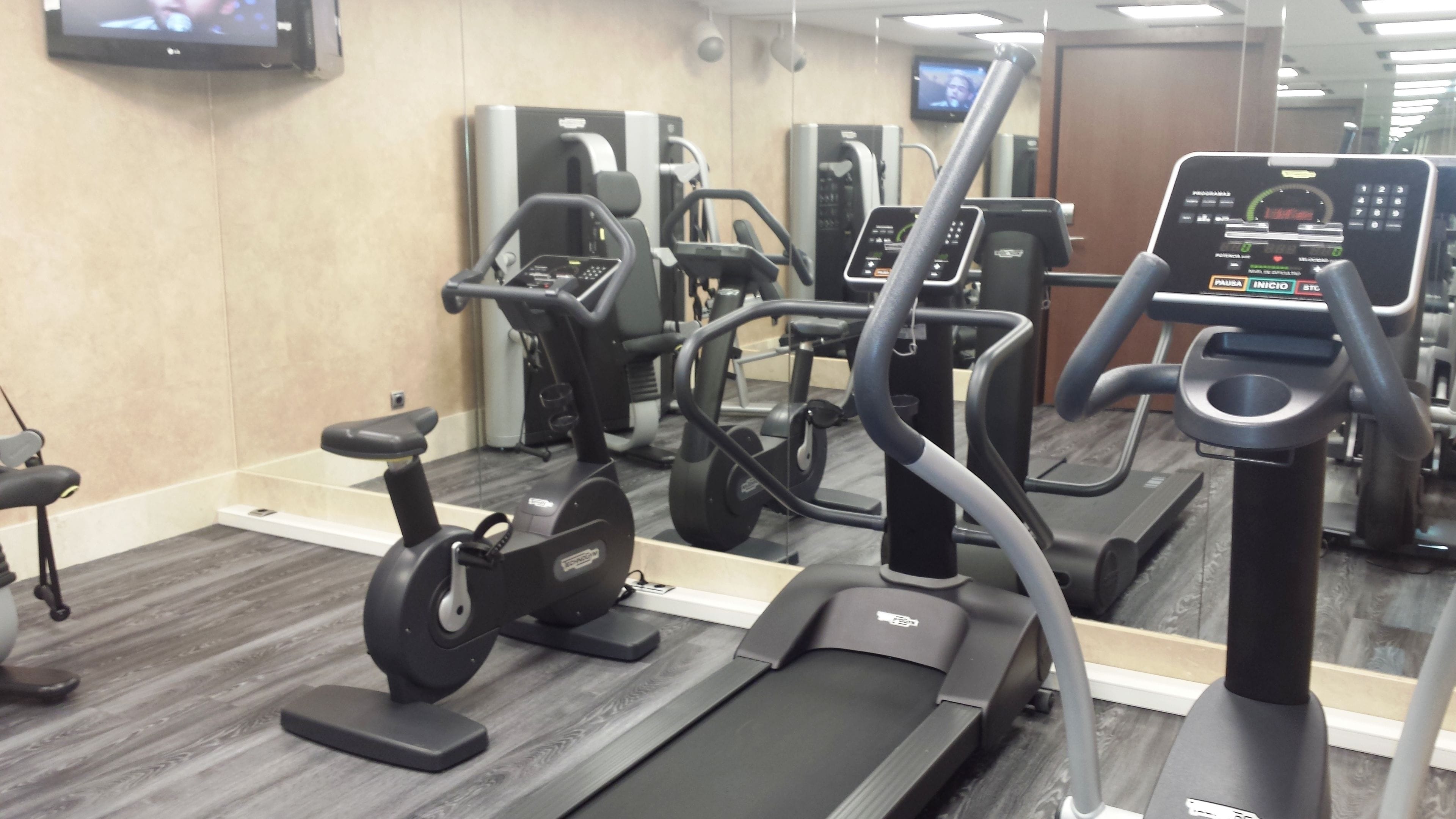 Photo - Hotel Maydrit Airport