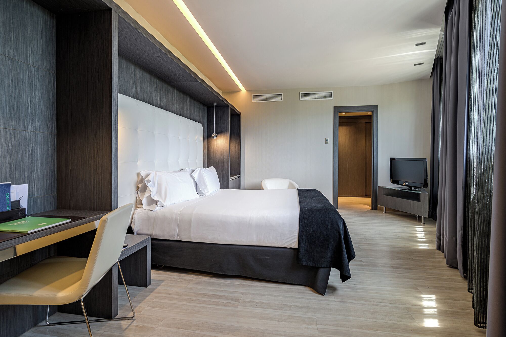 Photo - Hotel Maydrit Airport