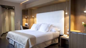 Hypoallergeen beddengoed, donsdekens, een minibar, een kluis op de kamer