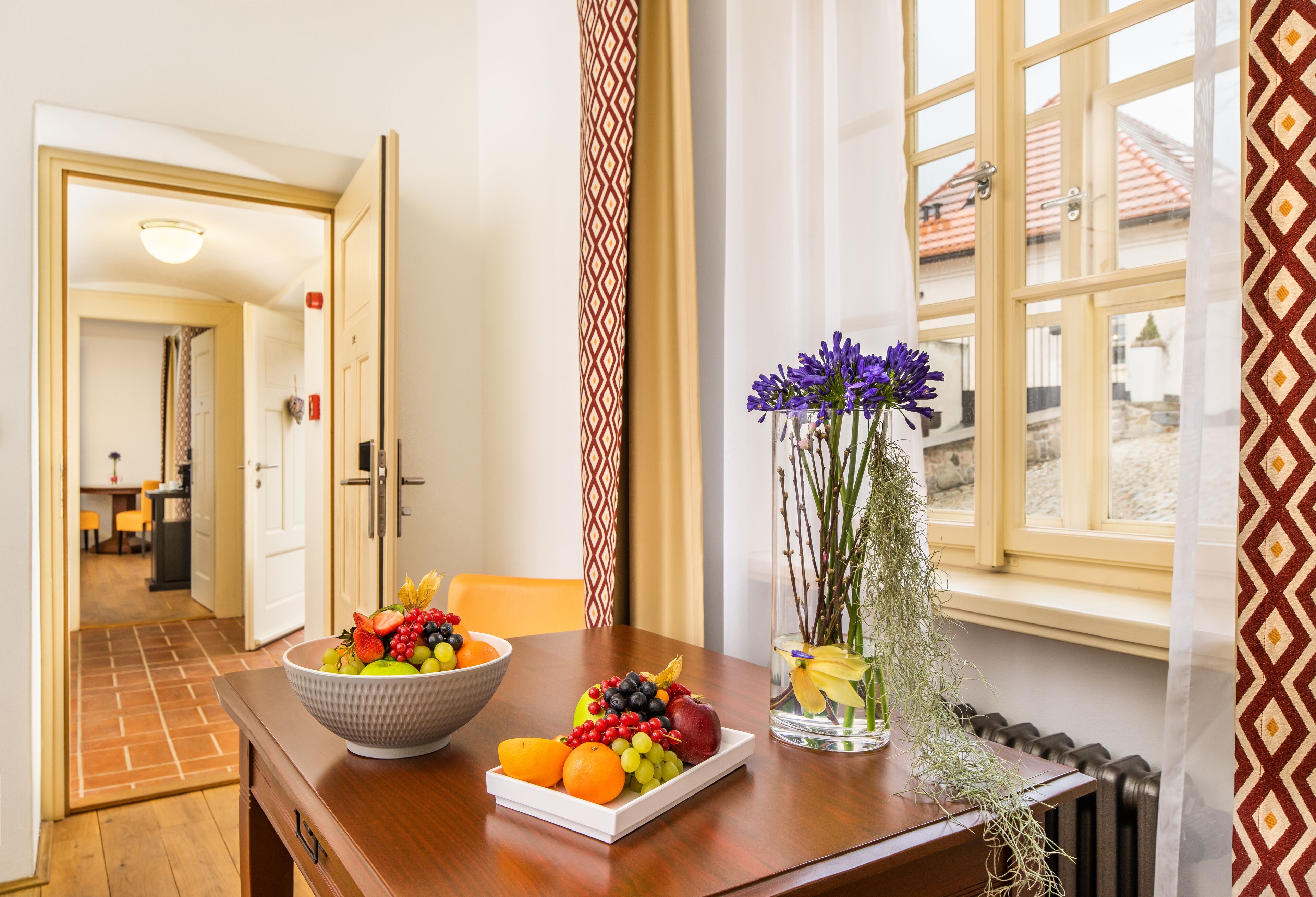 family suite | interior detail