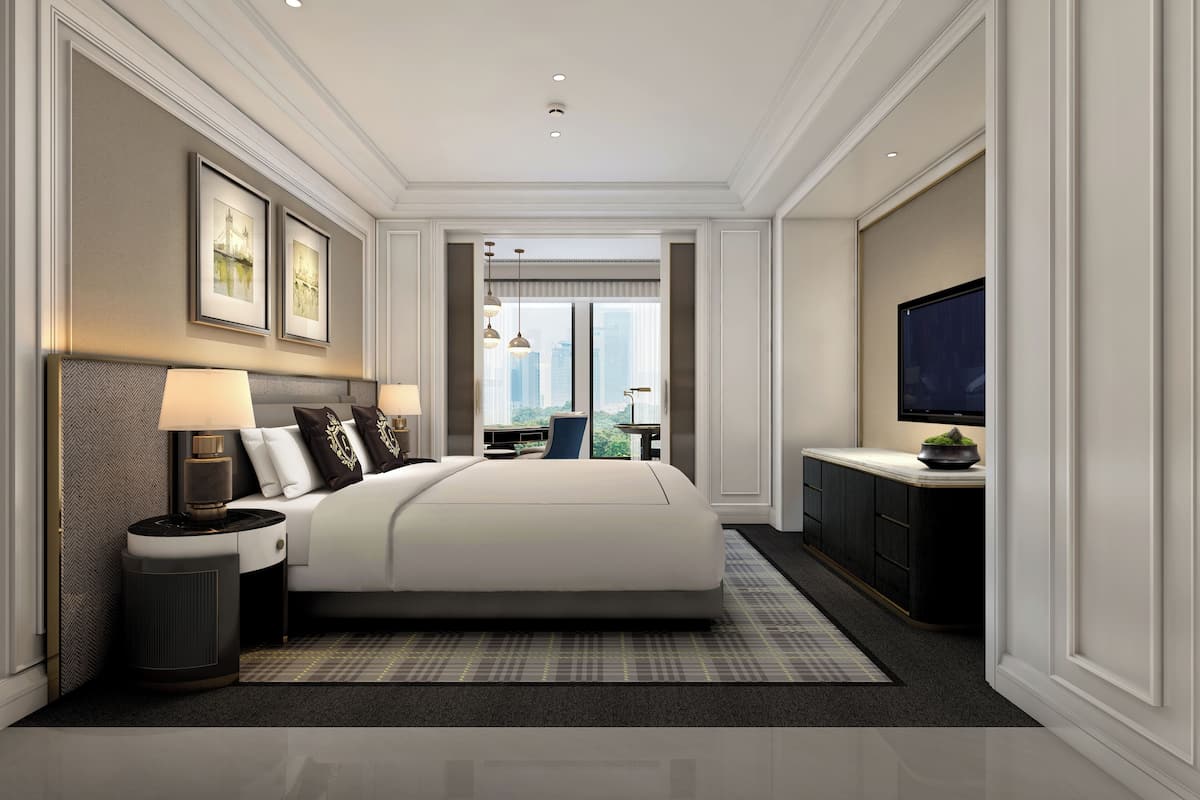 Premium Deluxe Room, 1 King Bed, High Floor | Premium bedding, down duvets, minibar, in-room safe
