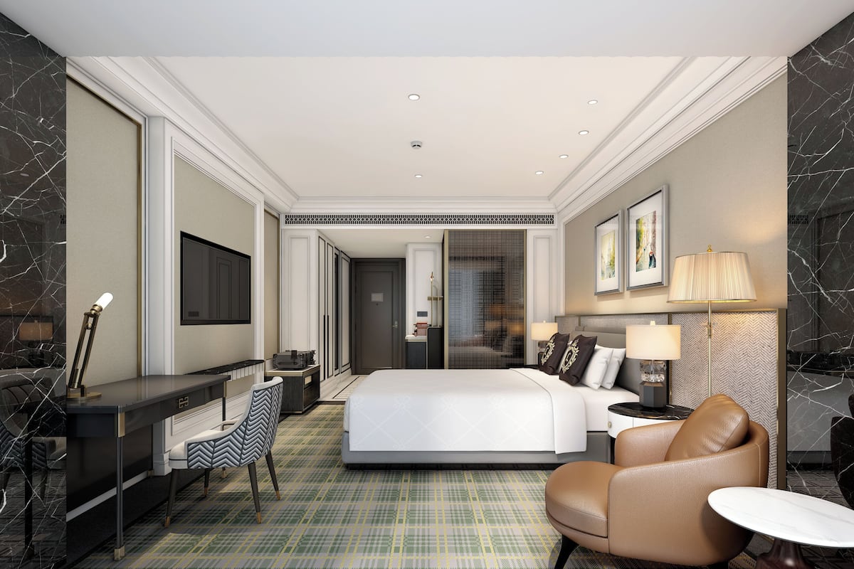 Chambre Deluxe, 1 très grand lit, accès au salon club (Executive, High Floor) | Literie de qualité supérieure, couette en duvet d'oie, minibar