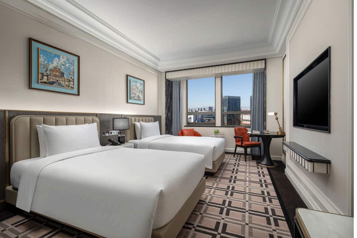 Superior Room, 2 Single Beds | Premium bedding, down comforters, in-room safe, blackout drapes