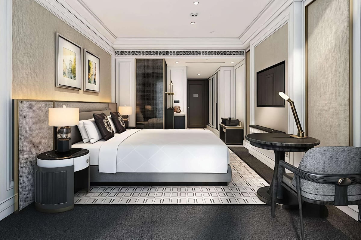 Premium bedding, down duvets, minibar, in-room safe