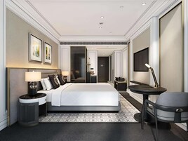 Superior Room, 1 King Size Bed | Premium bedding, down comforters, minibar, in-room safe