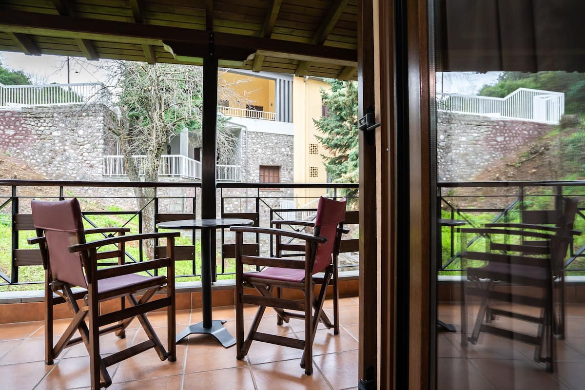 double or twin room, garden view | premium bedding, in-room safe, desk, iron/ironing board