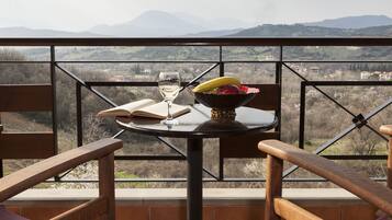 Dreibettzimmer, Bergblick | Balkon