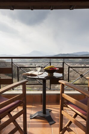 Triple Room, Forest and Mountain View | Balcony - Dellas Boutique Hotel (Kalabaka)