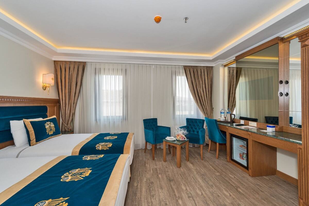 Triple Room