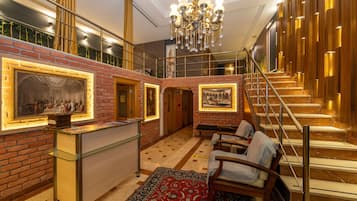 Sauna seca, banheira de hidromassagem, sauna a vapor, banho turco/hammam