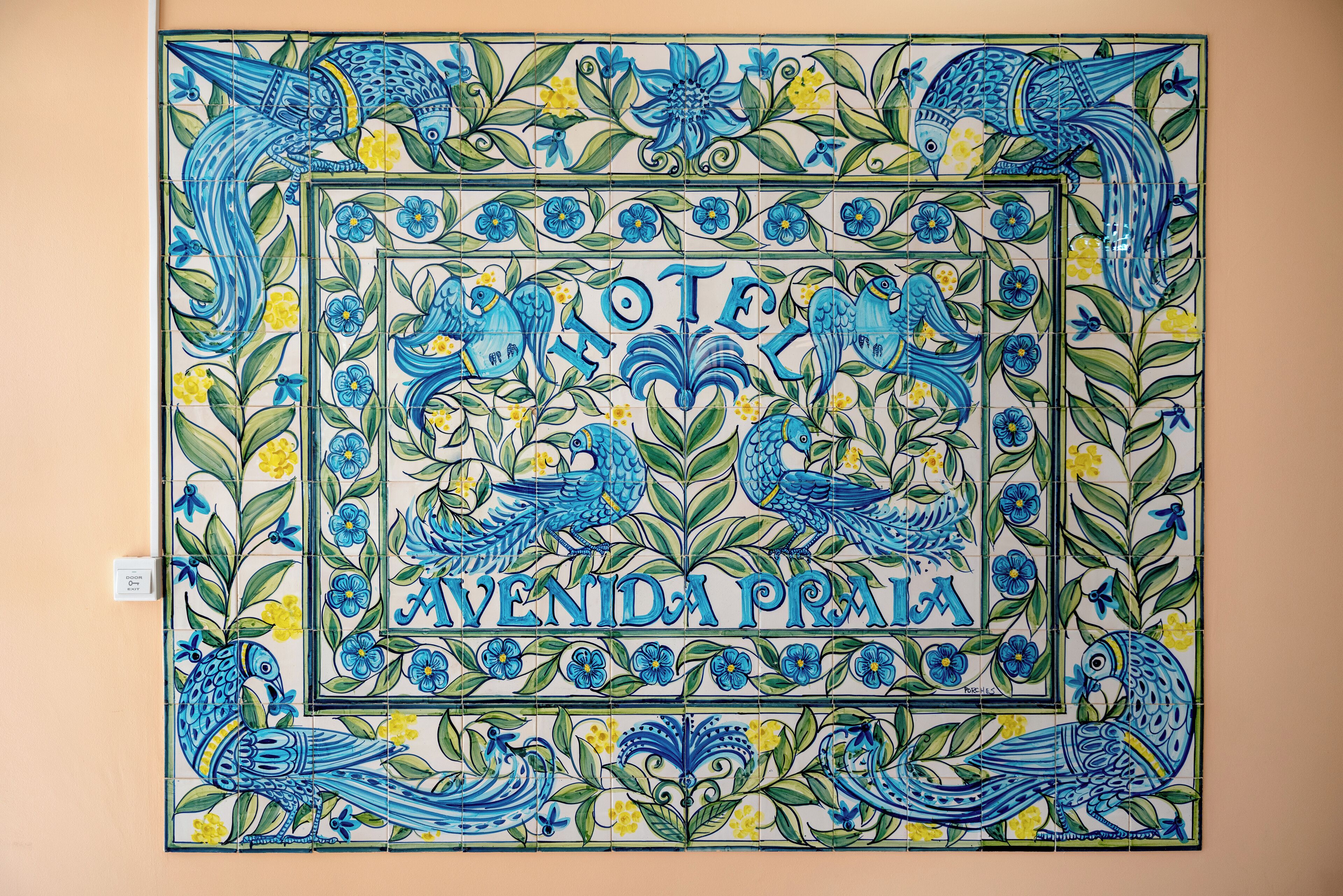 Photo - Hotel Avenida Praia