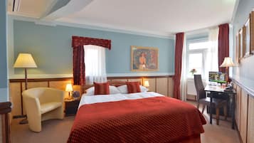 Classic Double Room | Memory foam beds, minibar, in-room safe, individually decorated