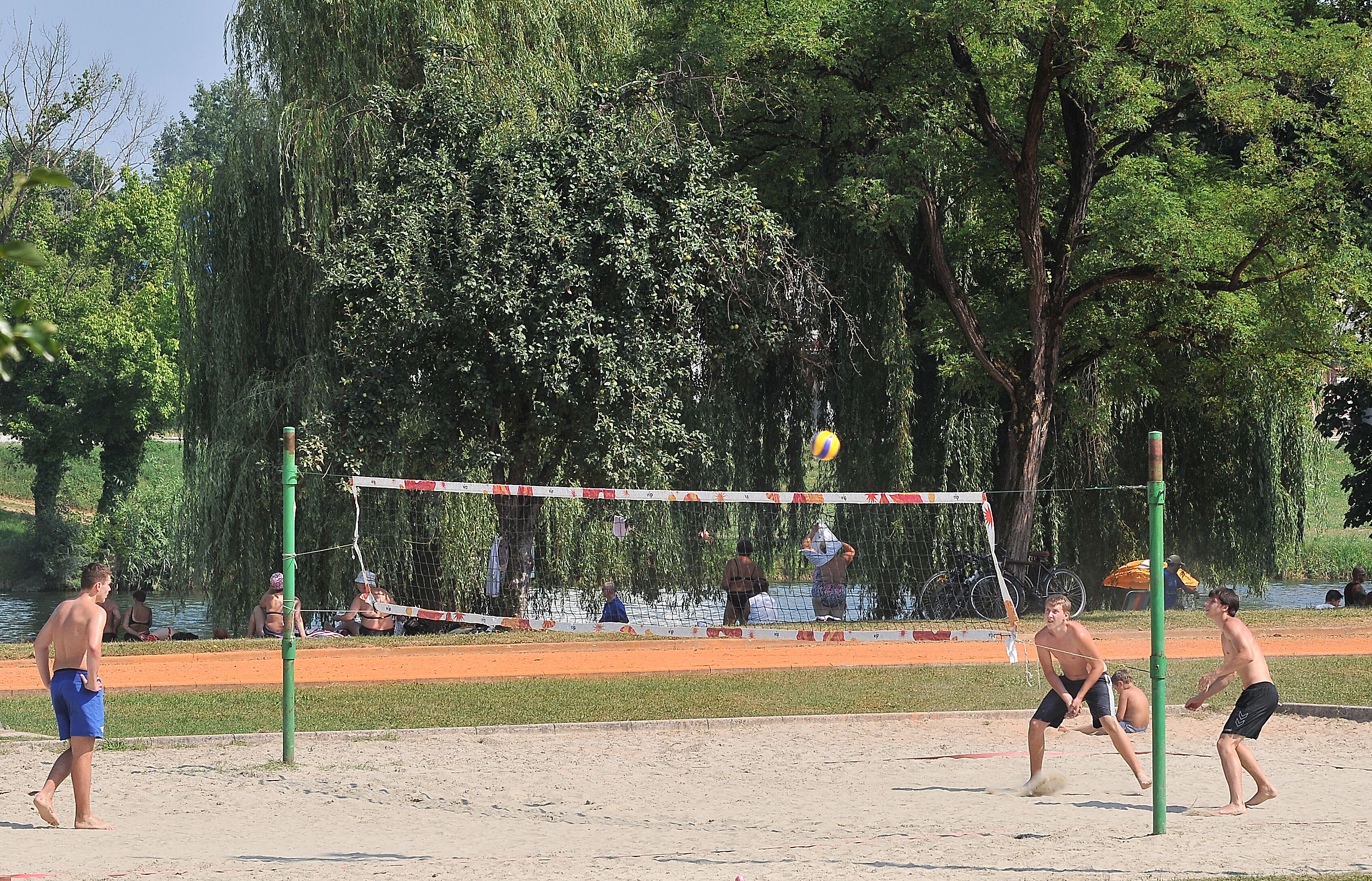 children’s play area – outdoor