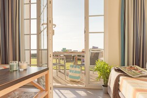 Maison 6 personnes - 2 chambres - Duplex - Vue mer | 起居区 | 电视