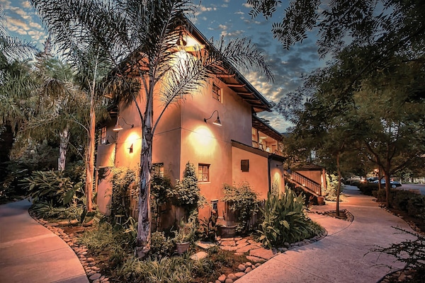 Behandelingskamers voor koppels, een bubbelbad, een stoombad