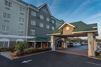 Country Inn & Suites by Radisson, St. Petersburg - Clearwater, F