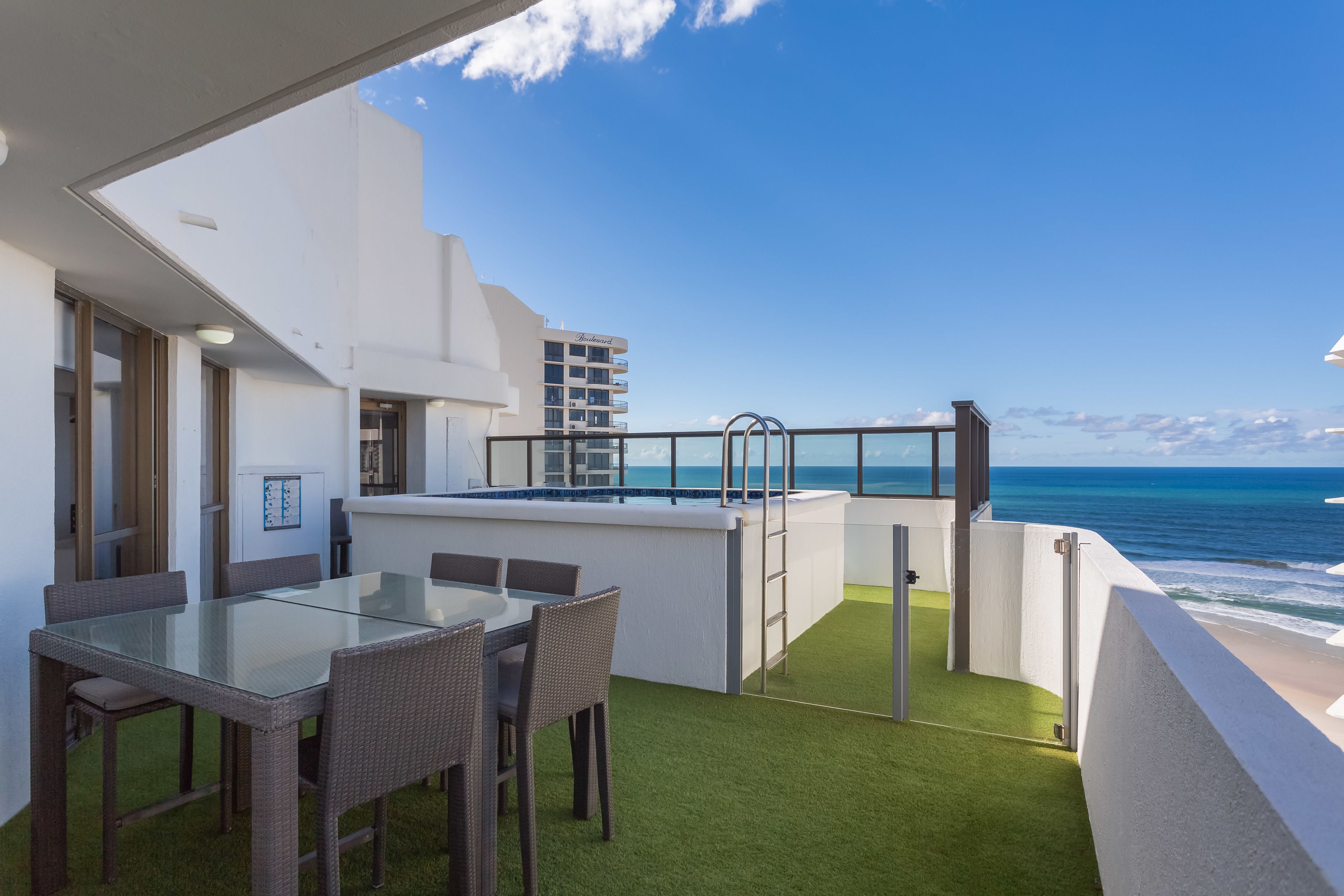 Ocean Royale — image 9