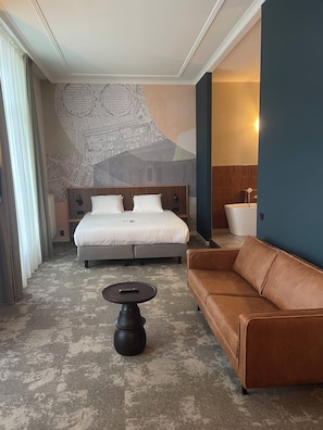 Luxe Suite