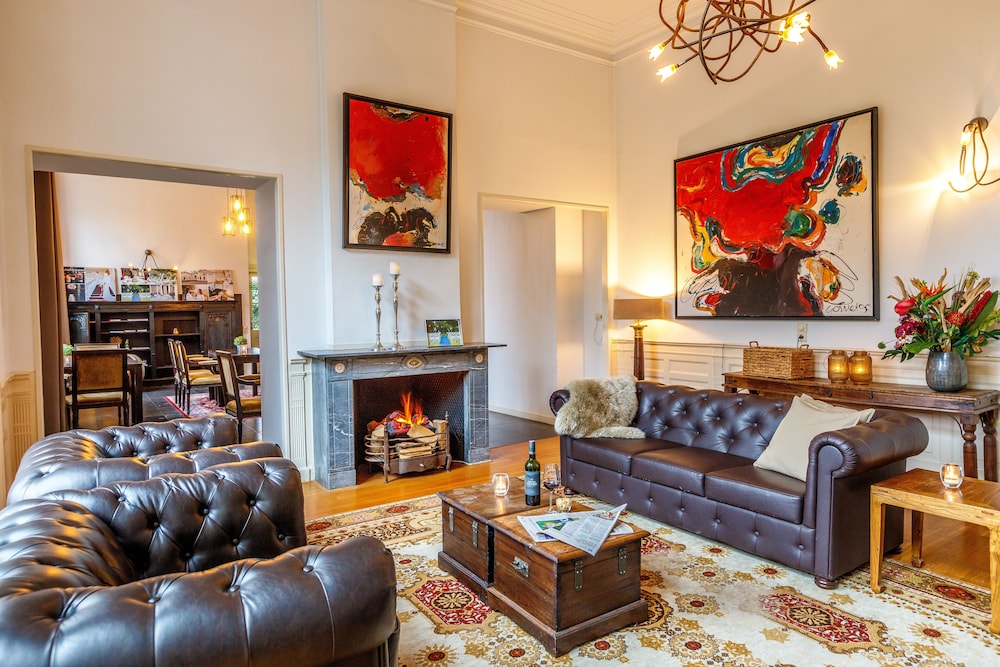 Fletcher Hotel-Paleis Stadhouderlijk Hof by null