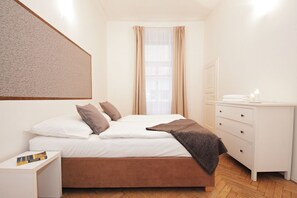 1 bedroom, iron/ironing board, cribs/infant beds, free WiFi - Downtown Residence (Prague)