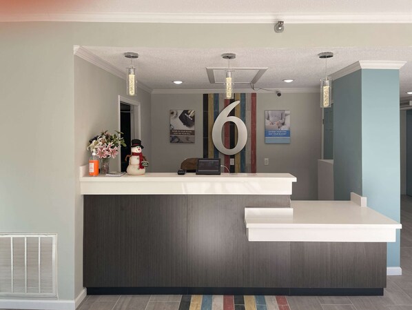 Lobby - Studio 6 Vicksburg, MS - Downtown (Vicksburg)