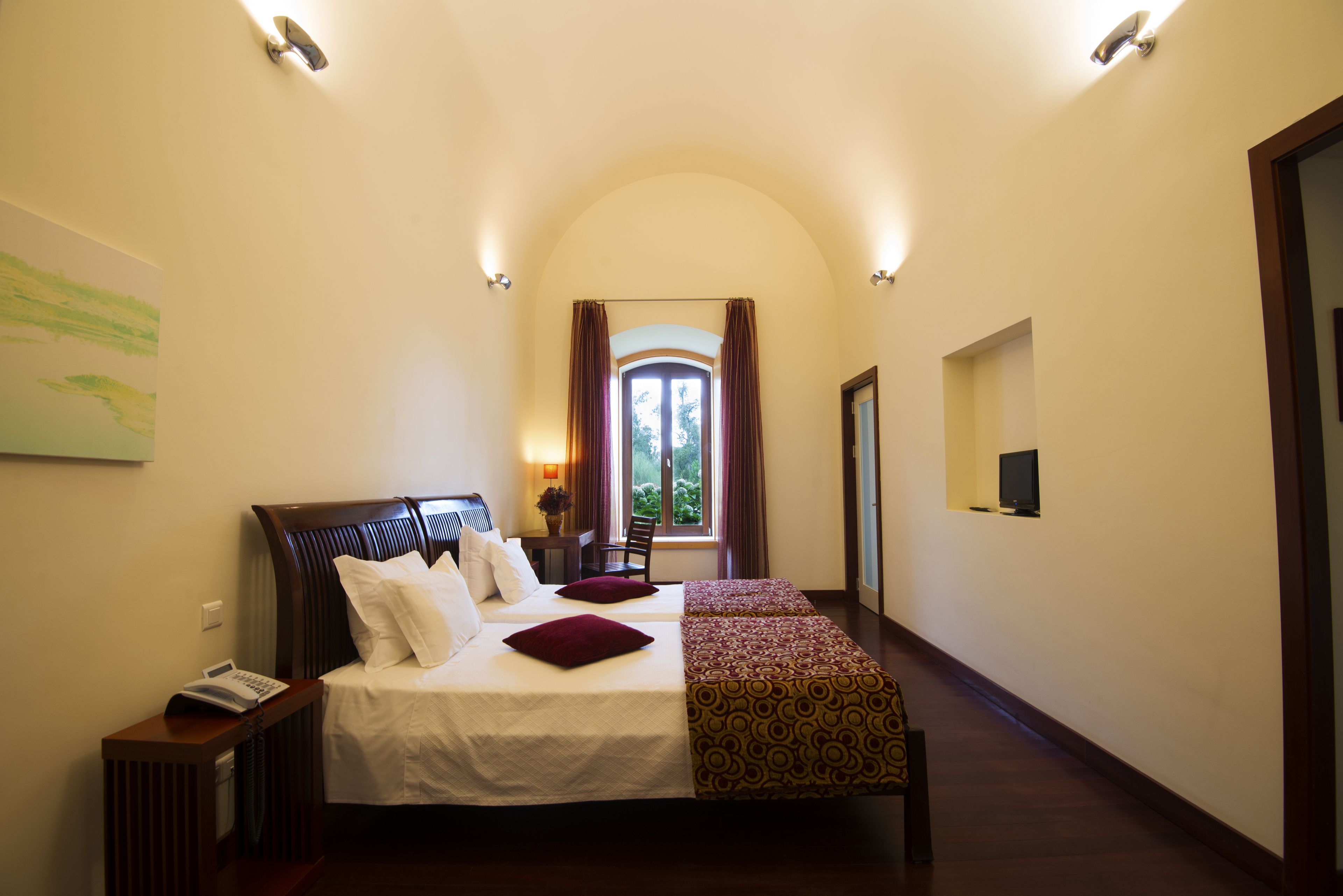 superior room | minibar, in-room safe, desk, iron/ironing board