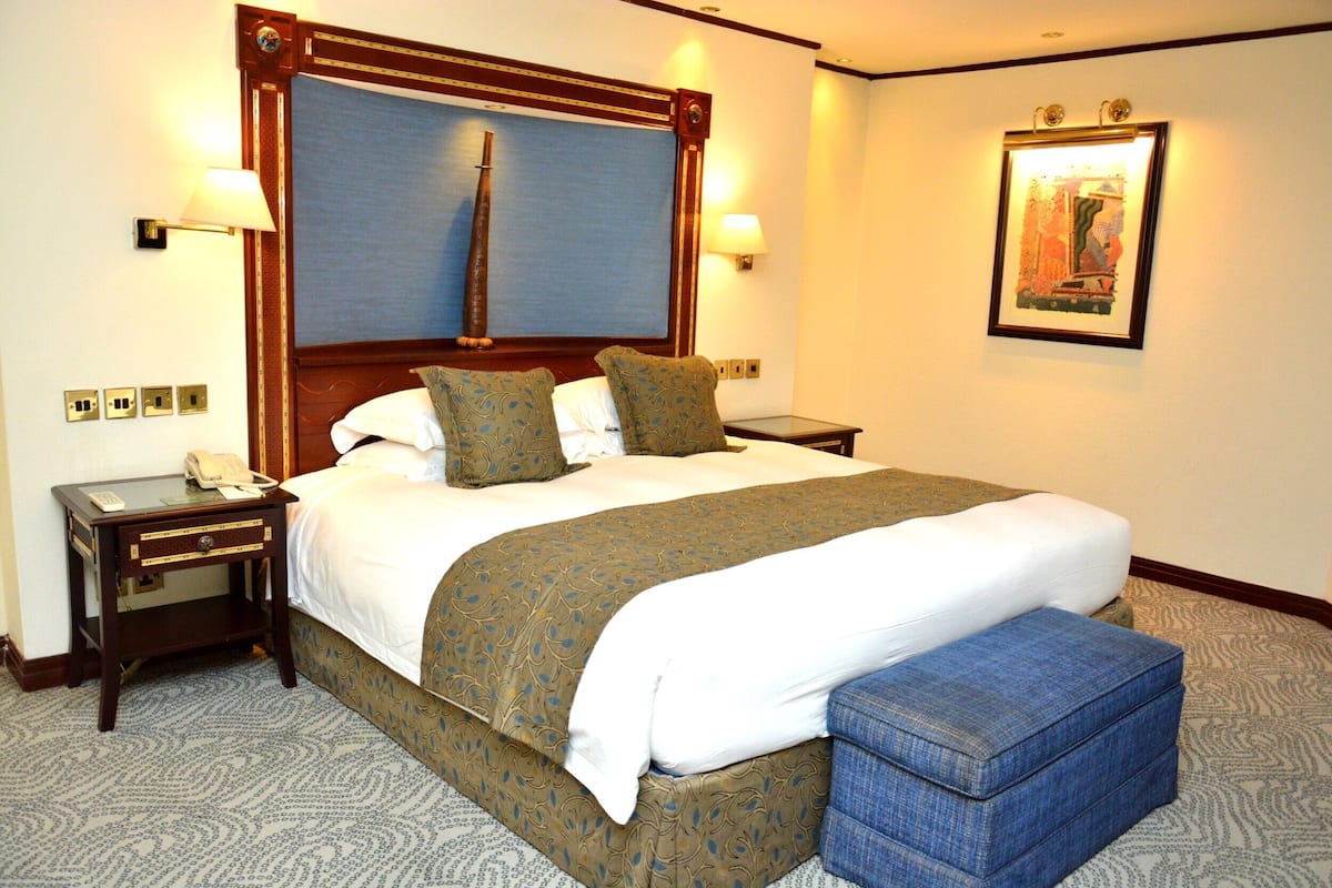 Junior Suite | Egyptian cotton sheets, premium bedding, down comforters, pillowtop beds