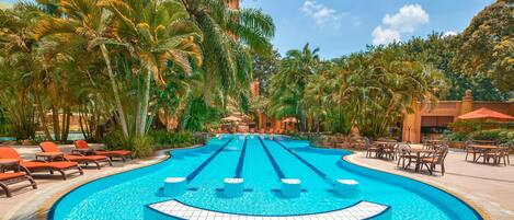 Outdoor pool, open 6:00 AM to 6:00 PM, pool umbrellas, sun loungers