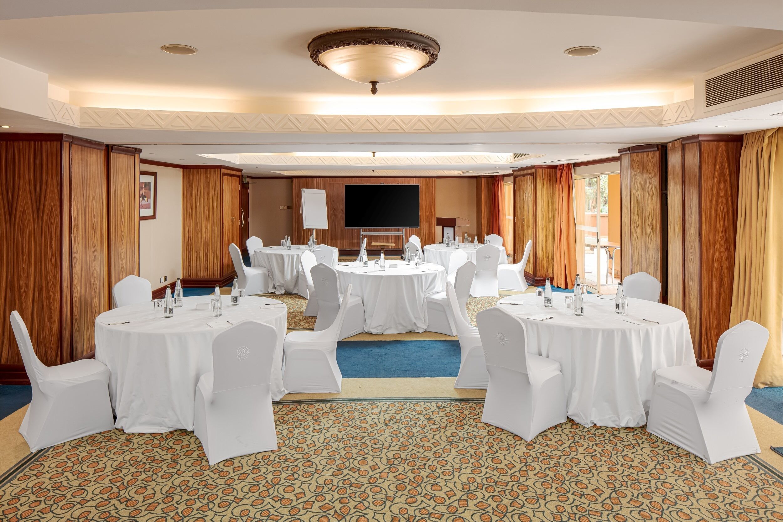Meeting facility