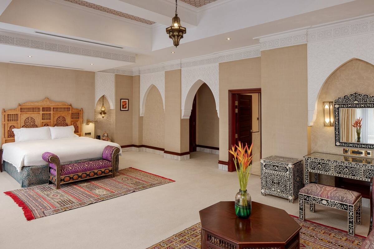 Presidential Suite | Egyptian cotton sheets, premium bedding, down comforters, pillowtop beds