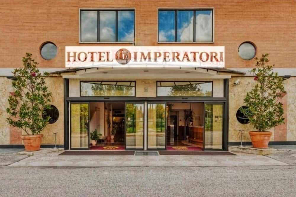 Hotel Imperatori