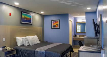 Orange Tustin Inn