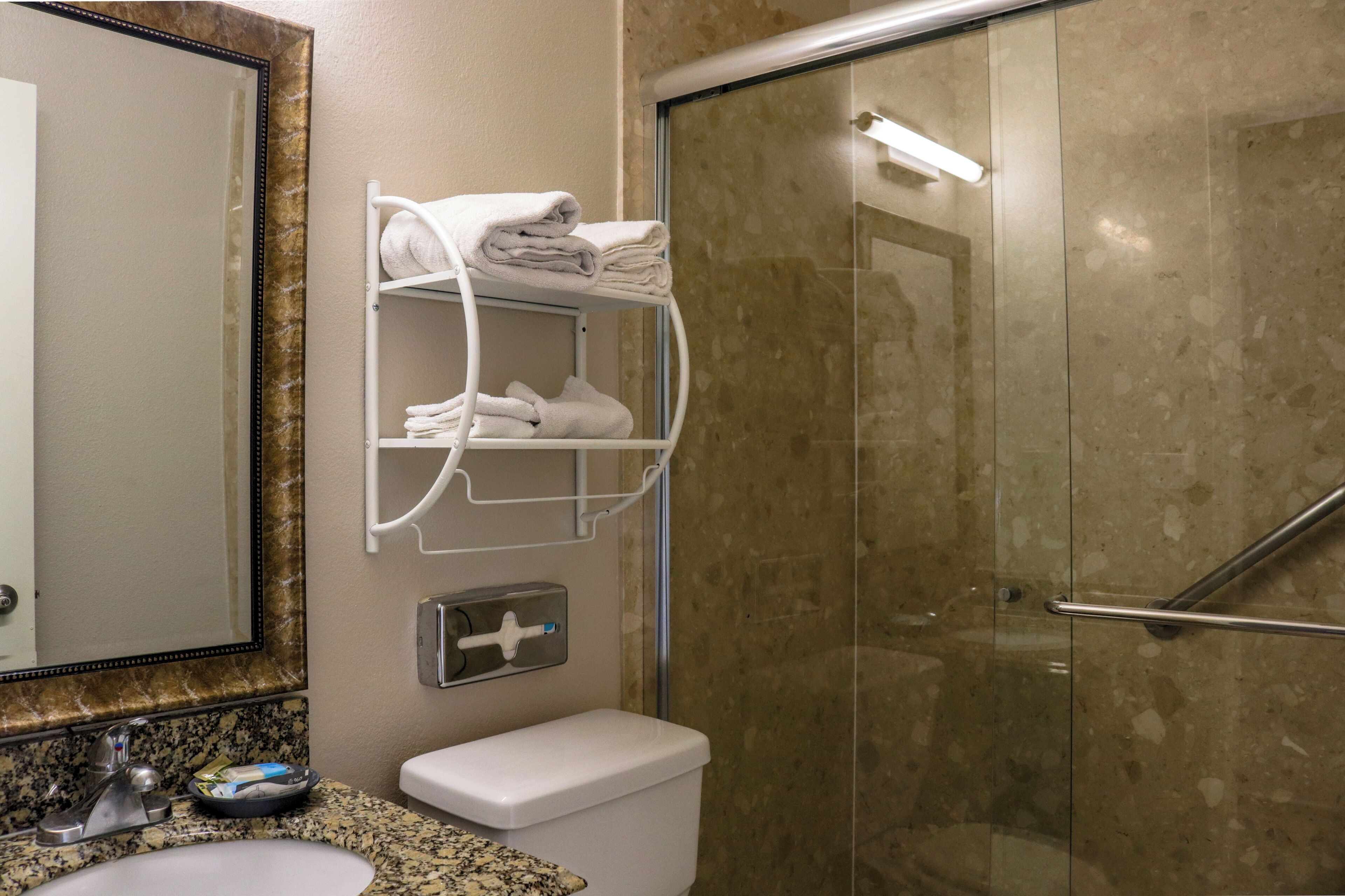 Standard Room, 2 Queen Beds | Bathroom | Free toiletries, hair dryer, towels