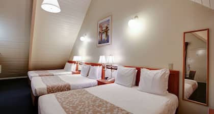 Newport Channel Inn - Near Huntington State Beach