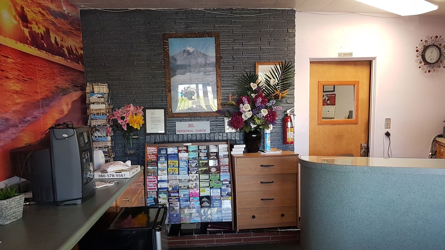 Town House Motel Inc