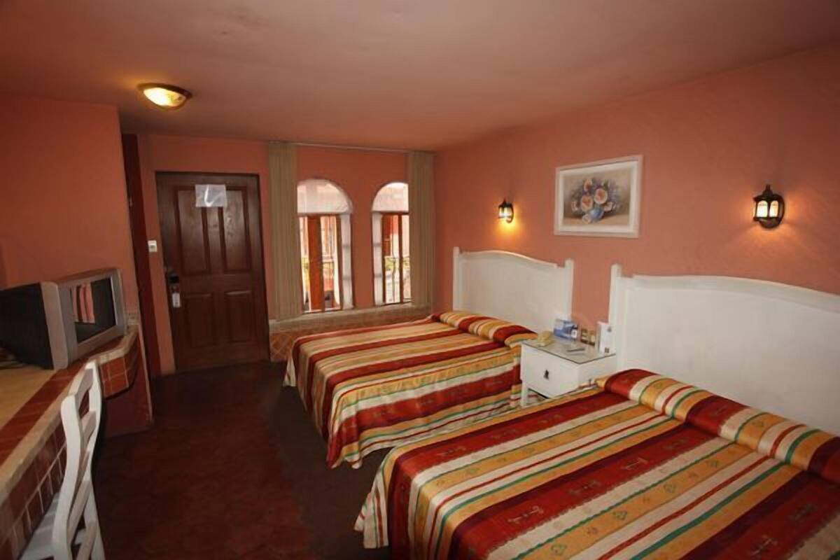 Executive (Executive Room)