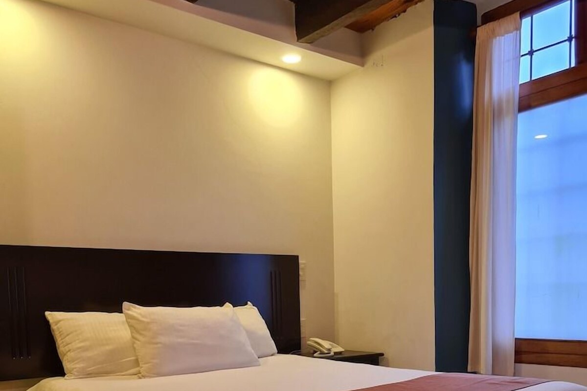 ตู้นิรภัยในห้องพัก, เตารีด/โต๊ะรีดผ้า, Wi-Fi ฟรี, ผ้าปูที่นอน