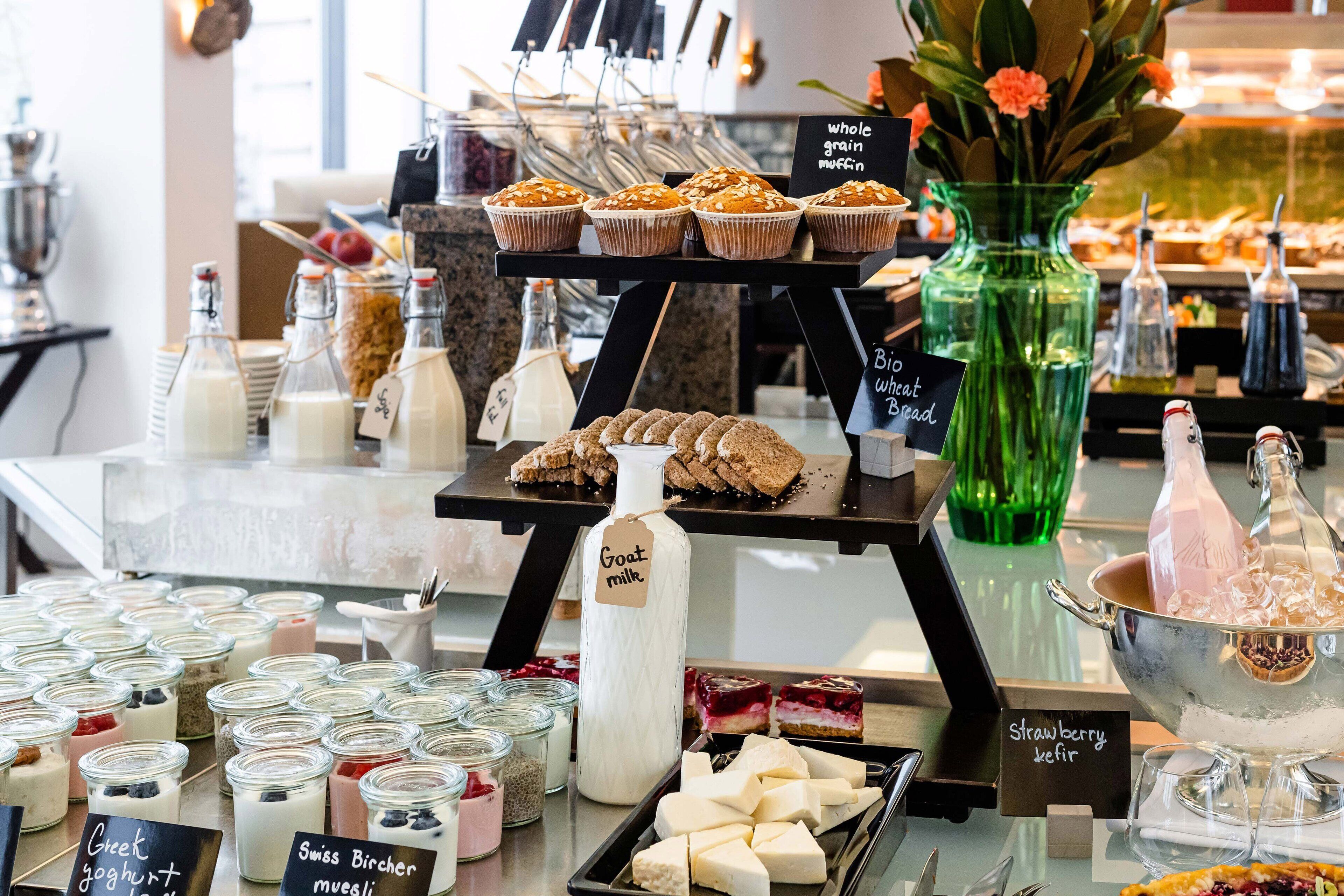 daily english breakfast (eur 40 per person)