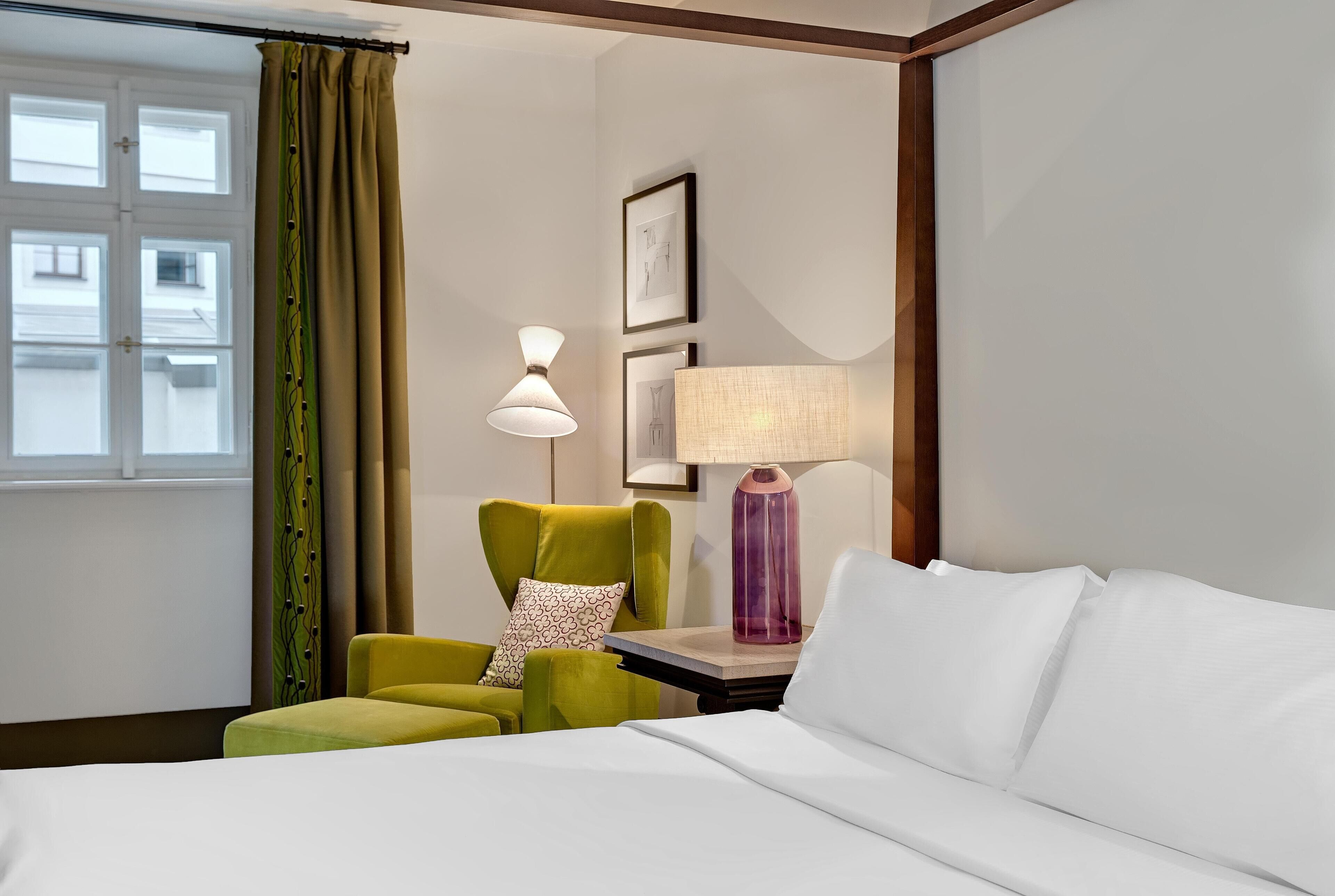 Literie de qualité supérieure, minibar, coffres-forts dans les chambres