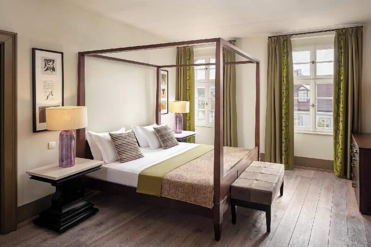 Premium bedding, minibar, in-room safe, individually decorated