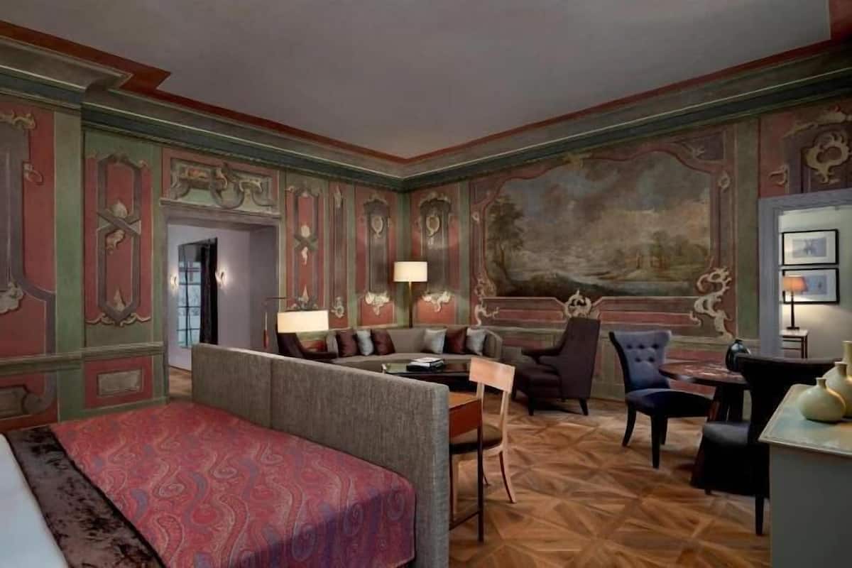 Premium bedding, minibar, in-room safe, individually decorated