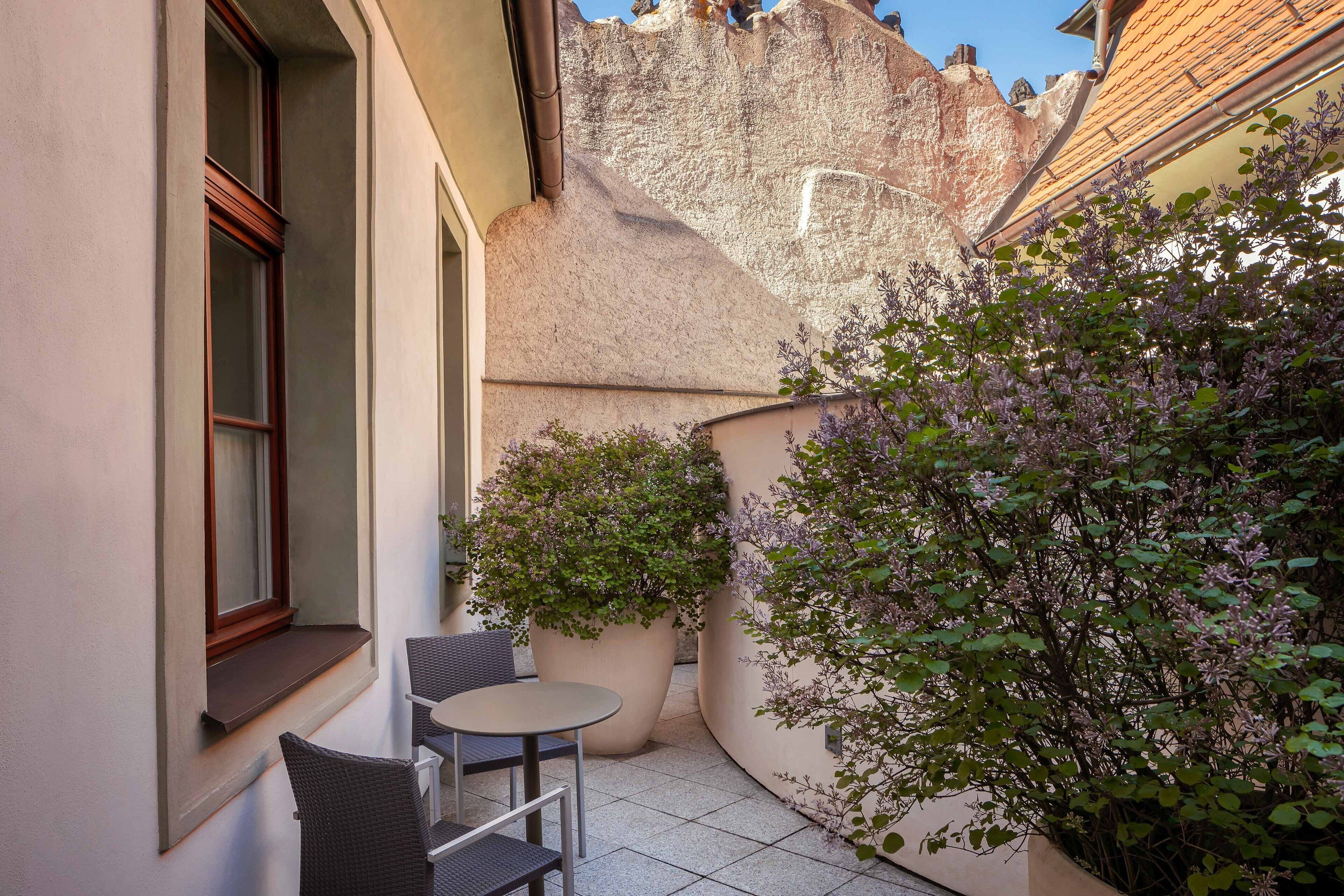 classic room, 1 queen bed | view from room