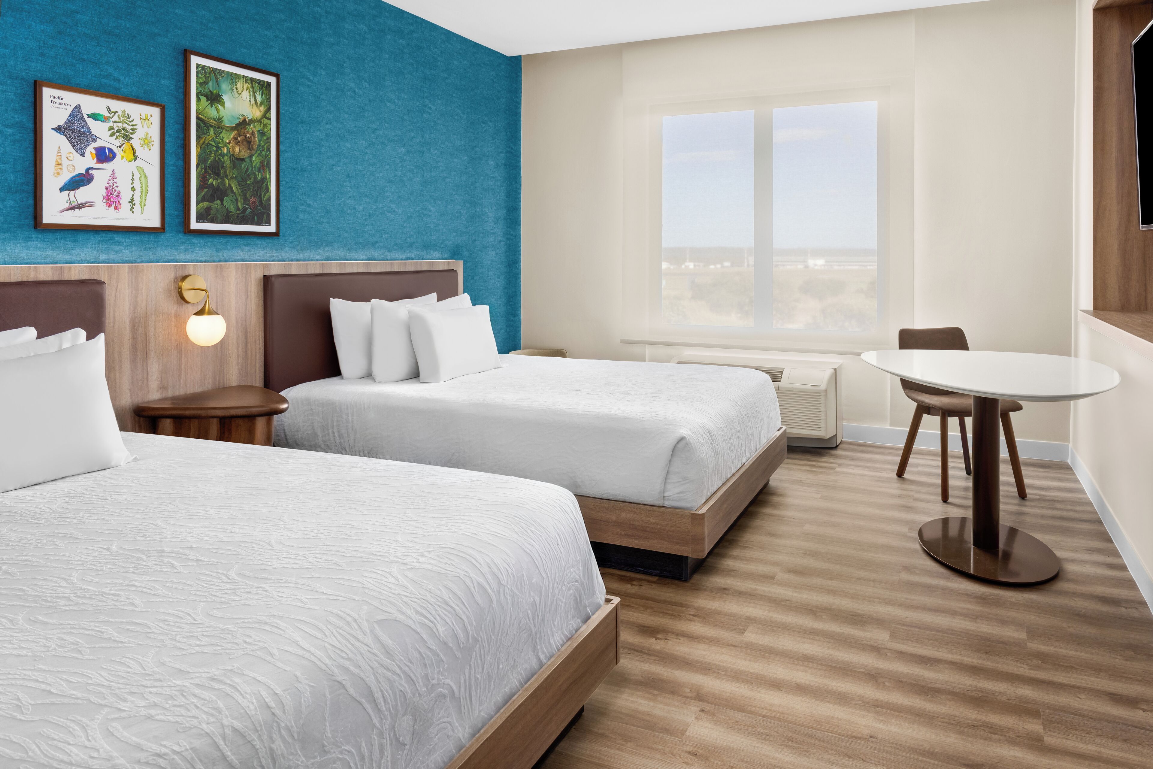 Deluxe Room, 2 Double Beds | Hypo-allergenic bedding available, in-room safe, desk