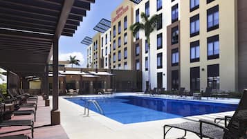 Outdoor pool, pool umbrellas