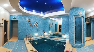 Massage Thái, dịch vụ massage