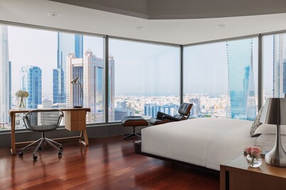 Jumeirah Living - World Trade Centre