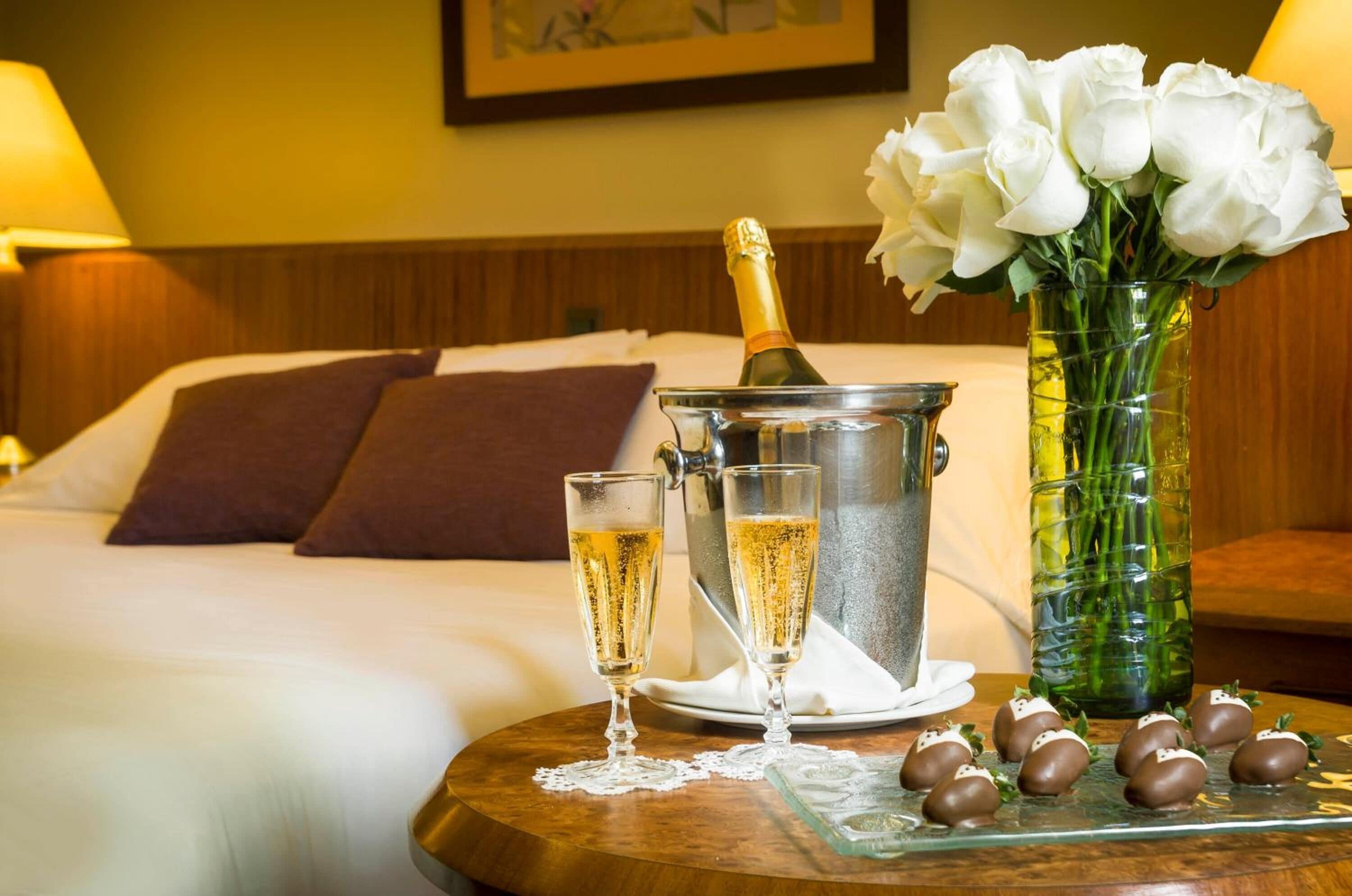 premium bedding, down duvets, pillow-top beds, in-room safe