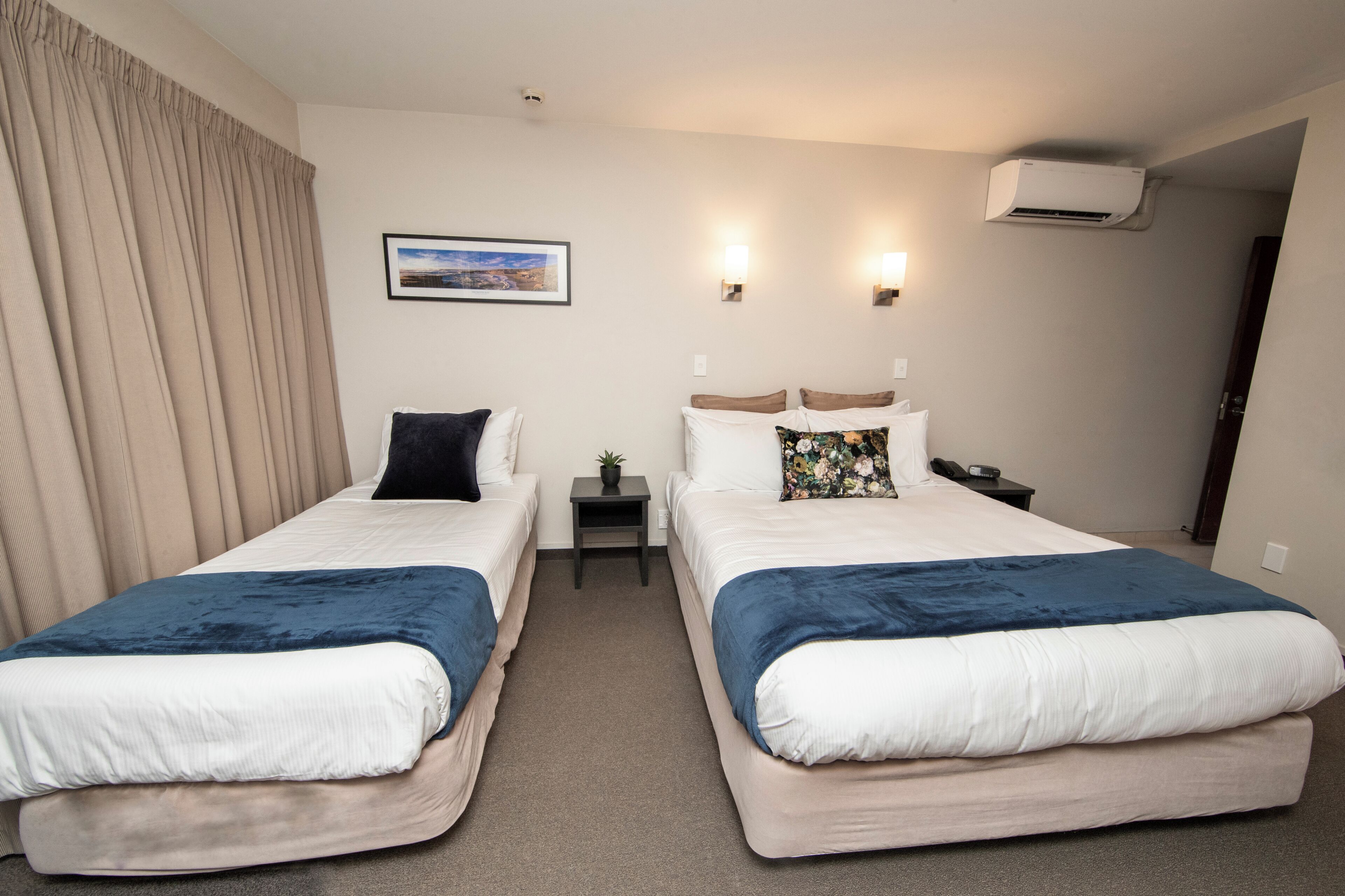 Photo - Cranford Oak Motel